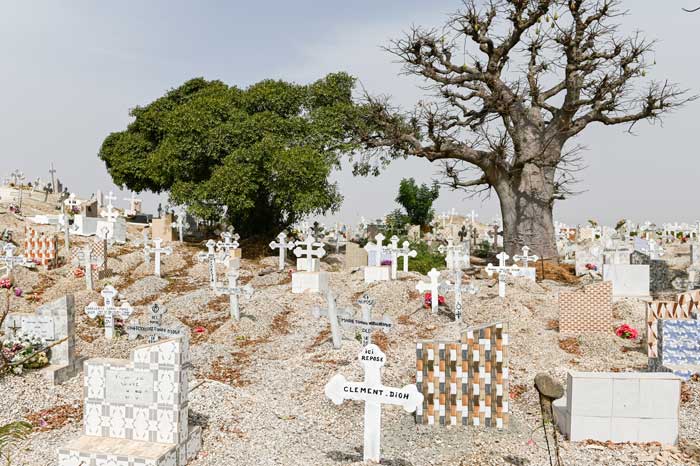 Reportage Senegal Kalif Friedhof