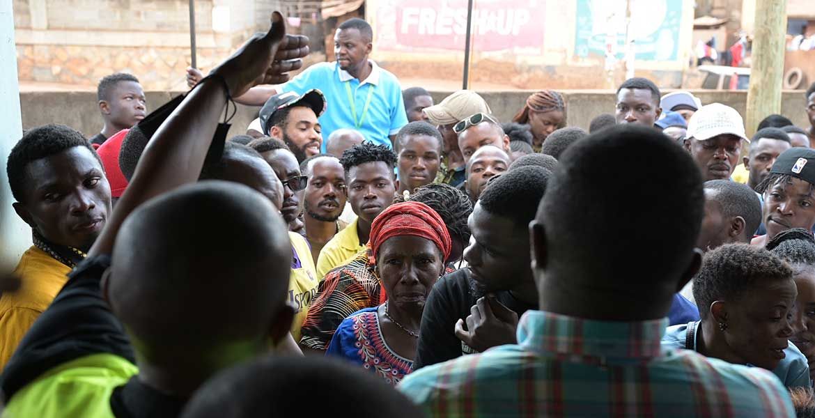 Geflüchtete aus dem Ostkongo suchen in Ugandas Hauptstadt Kampala Zuflucht.