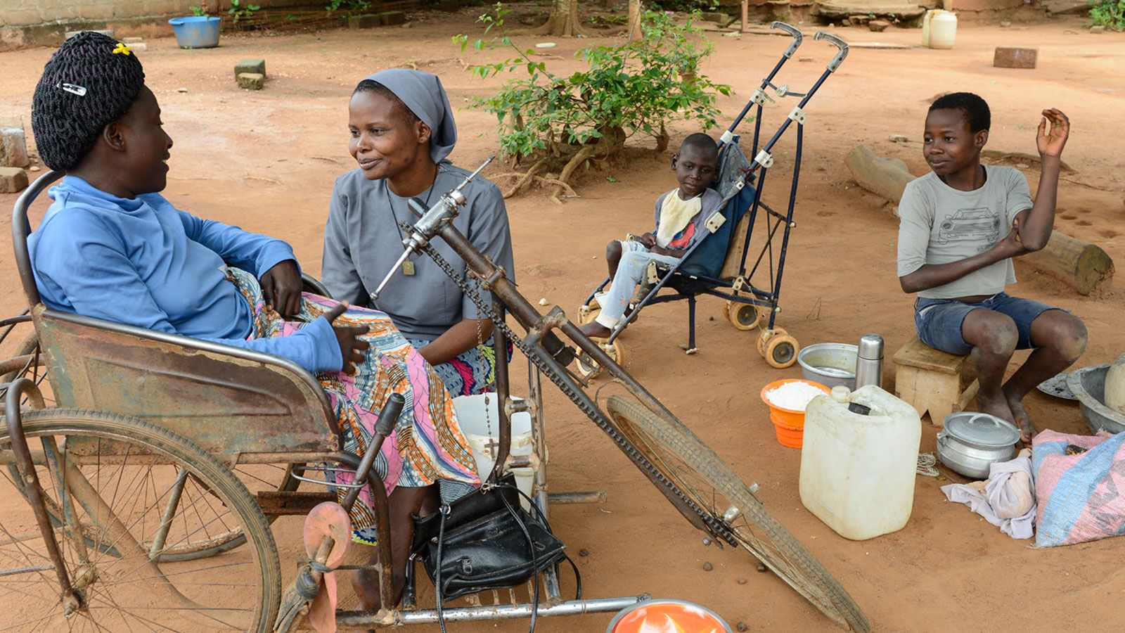 Ordensfrauen (hier in Togo) sind nah bei den Menschen und kennen ihre Bedürfnisse.